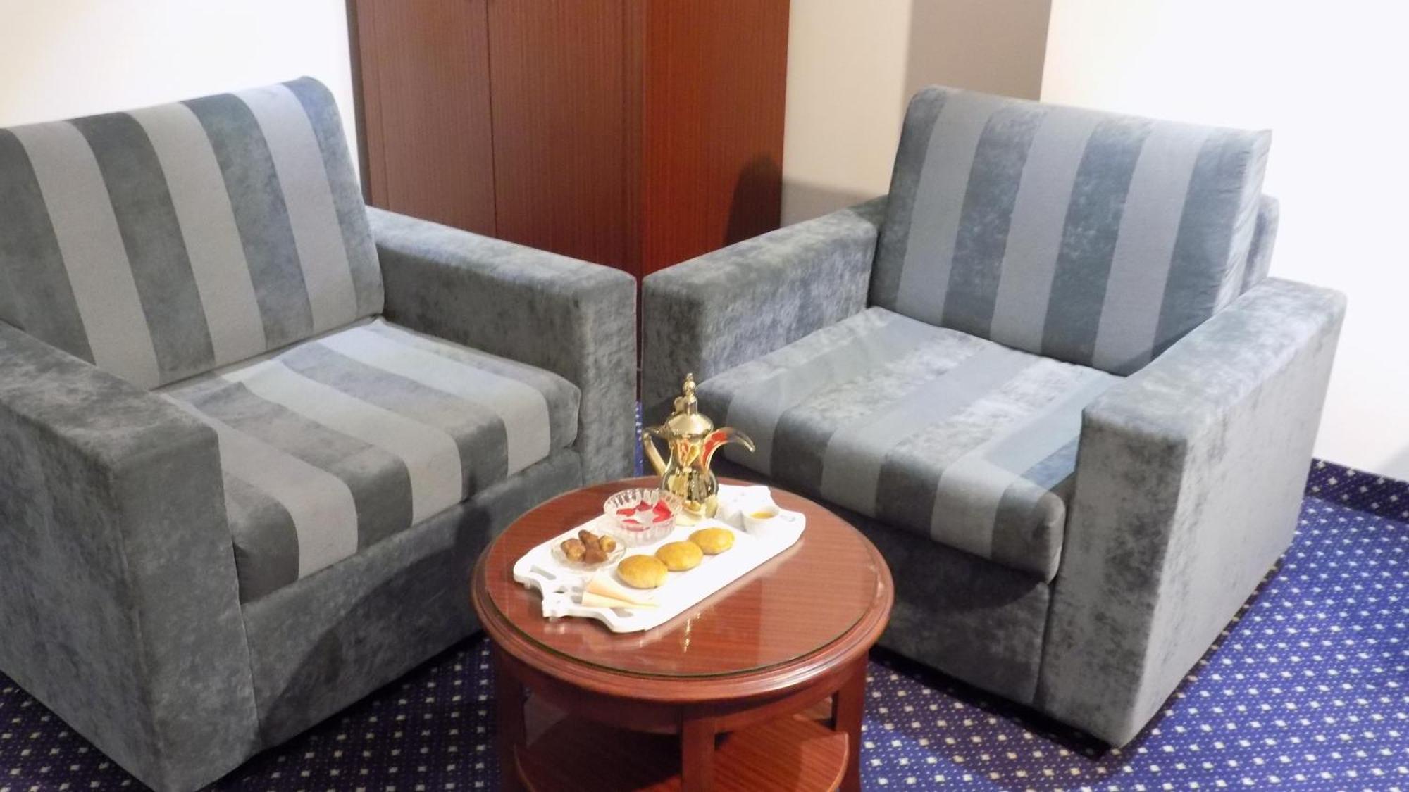 Onizah Hotel Unaizah Phòng bức ảnh
