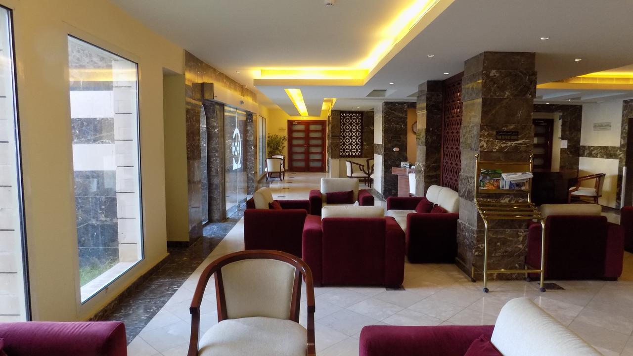 Onizah Hotel Unaizah Ngoại thất bức ảnh