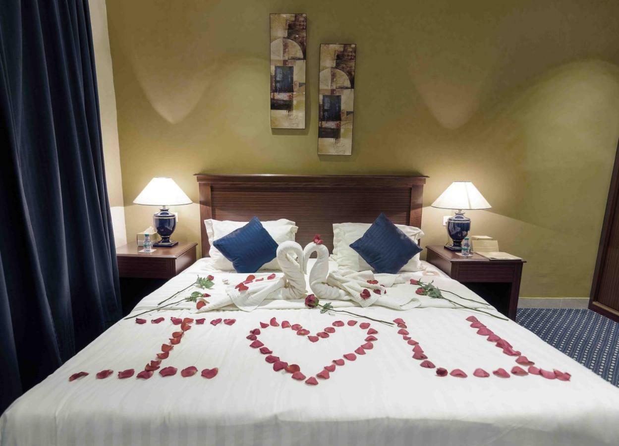 Onizah Hotel Unaizah Ngoại thất bức ảnh